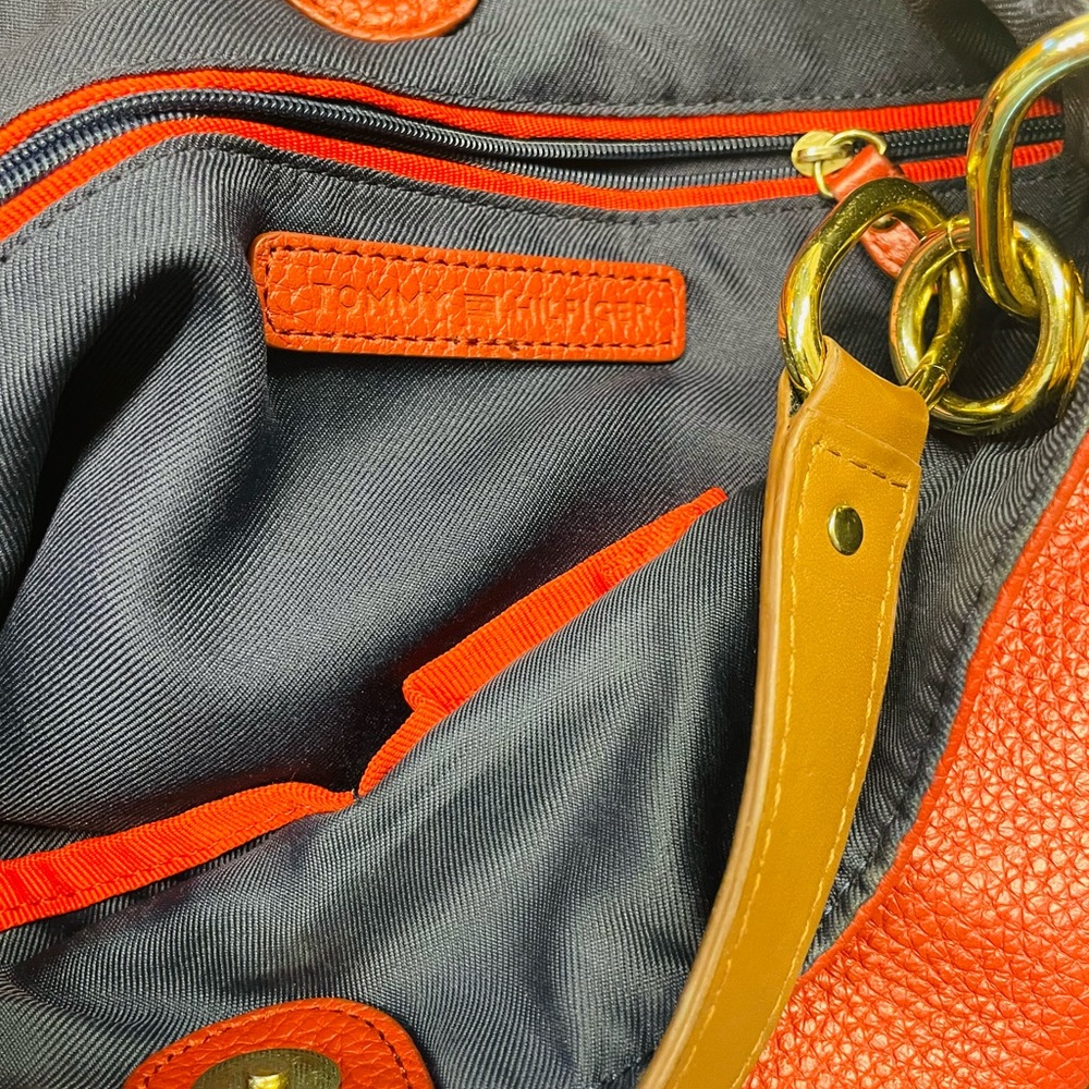 Tommy Hilfiger handbag - Picture 6 of 6